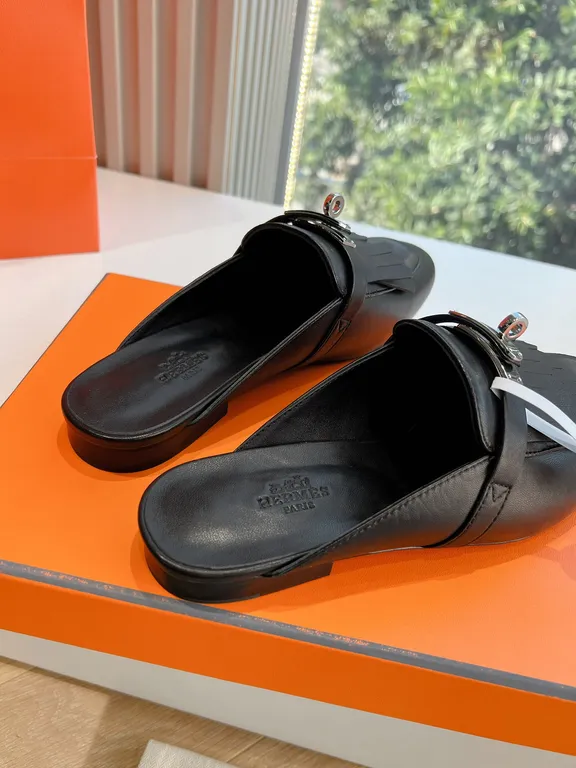 Hermes Shoe 